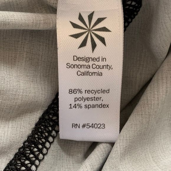 Athleta Running Shorts Women S Gray Black Pockets - Picture 7 of 7